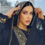 Engaging with your followers is very important, says fashion influencer Anna Alimani