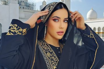 Engaging with your followers is very important, says fashion influencer Anna Alimani